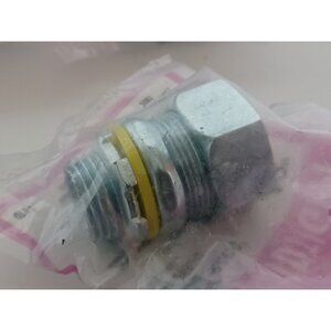 RACO   3402-8  1/2" Liquid Tight  Straight Connector